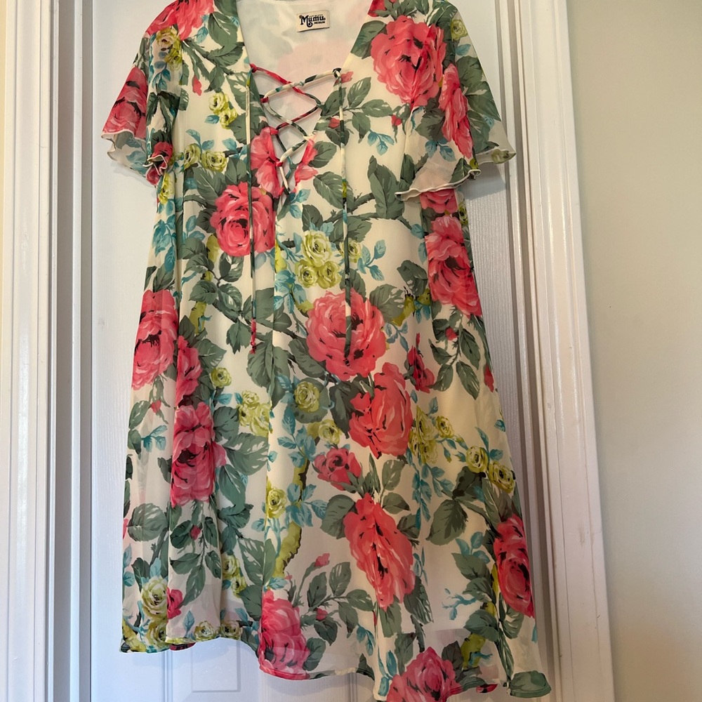Show me your mumu dress size medium